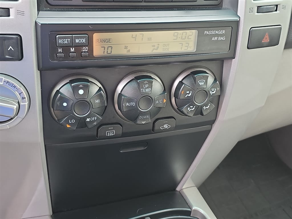 Thumbnail: 2008 Toyota 4Runner - 25