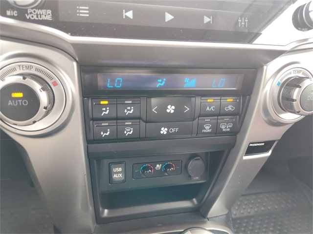2018 Toyota 4Runner Limited 28