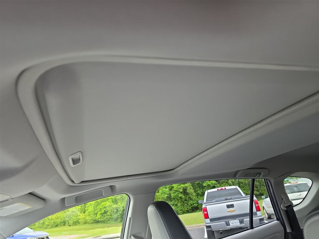 Thumbnail: 2013 Toyota RAV4 - 28