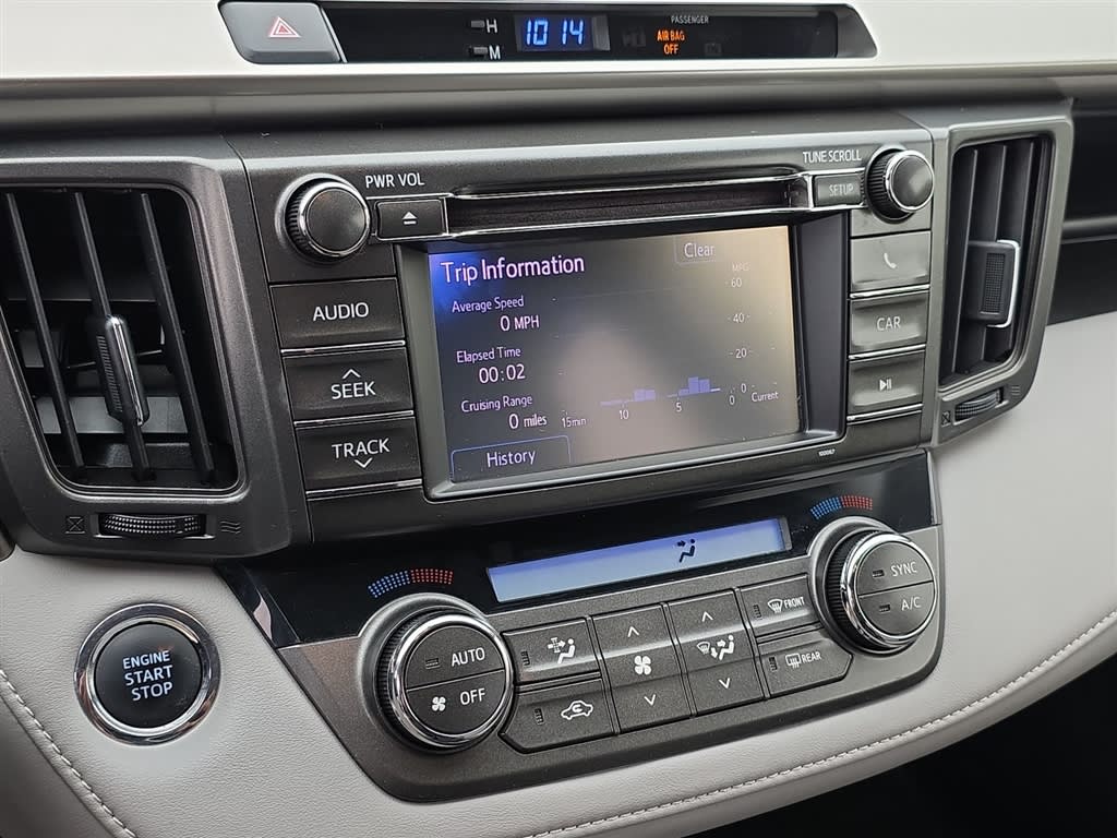 Thumbnail: 2013 Toyota RAV4 - 25