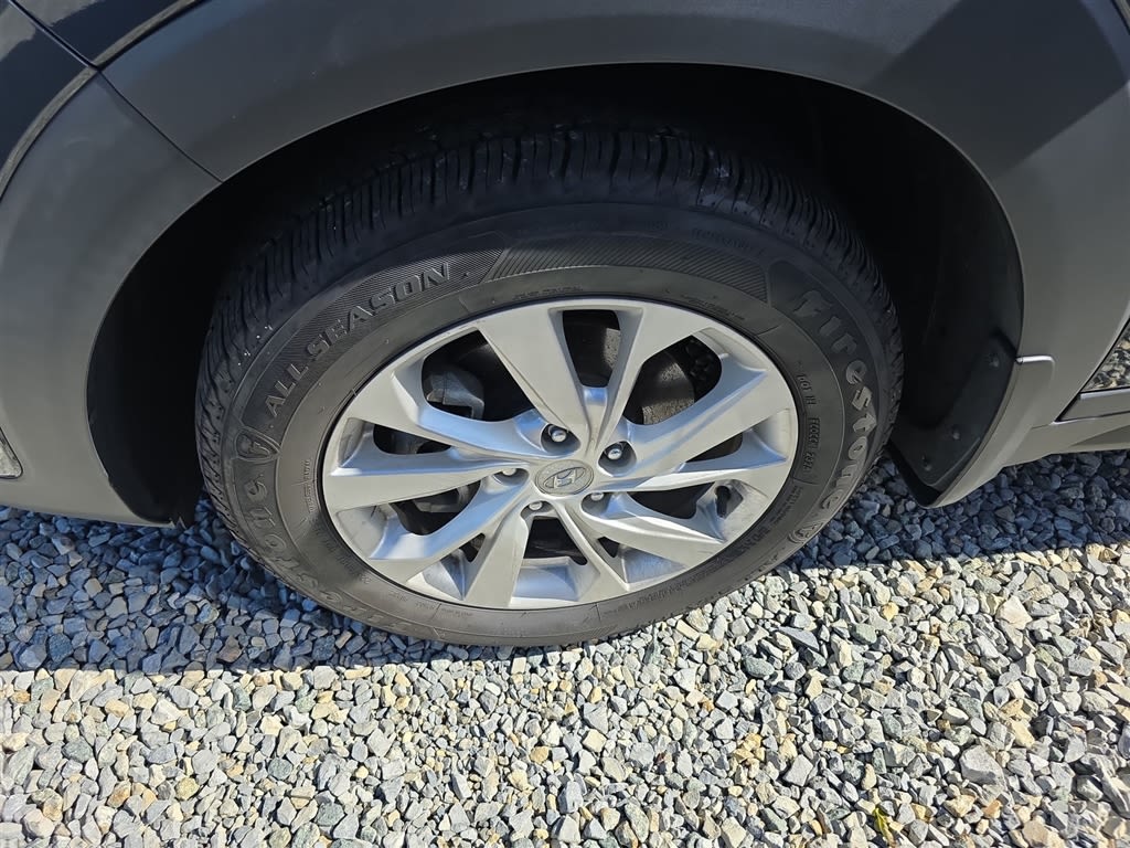 Thumbnail: 2021 Hyundai Tucson - 12