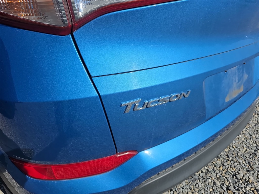 Thumbnail: 2018 Hyundai Tucson - 7