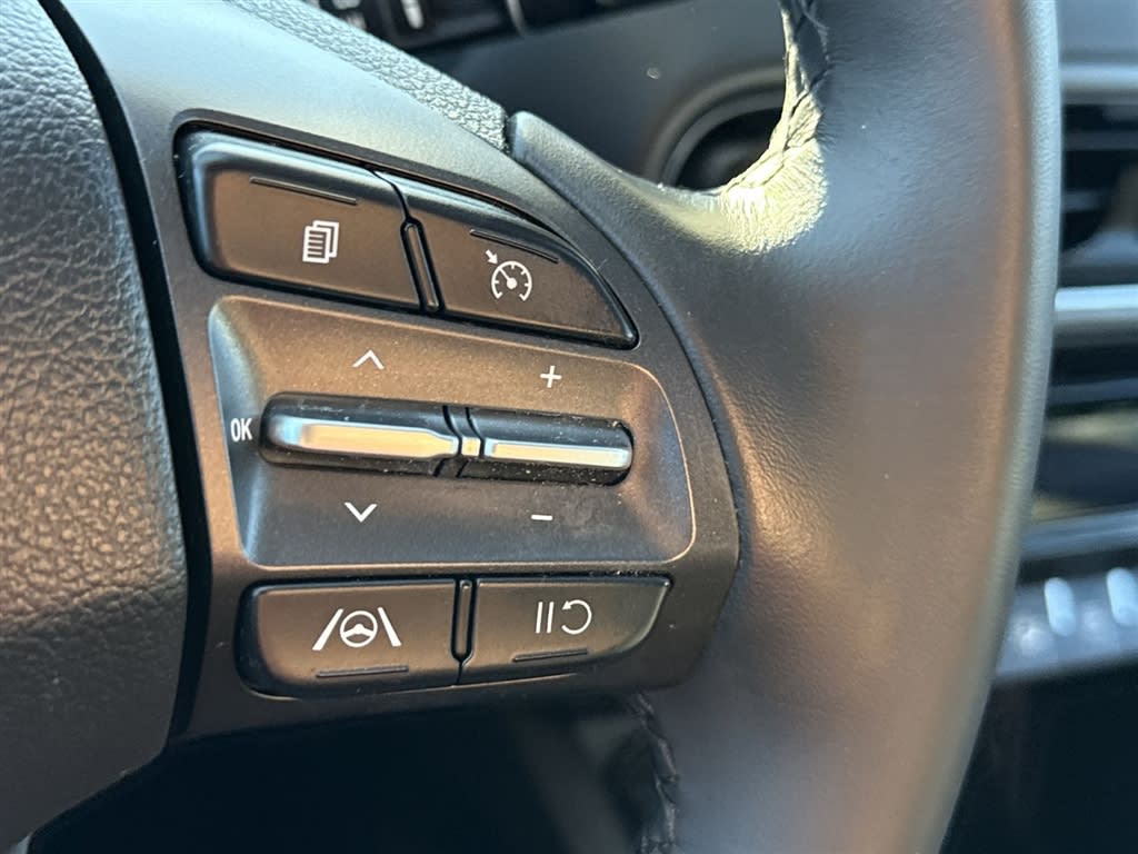 Thumbnail: 2023 Hyundai Kona - 19