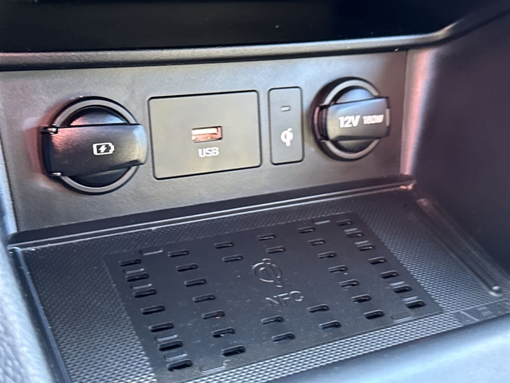 Thumbnail: 2023 Hyundai Kona - 17