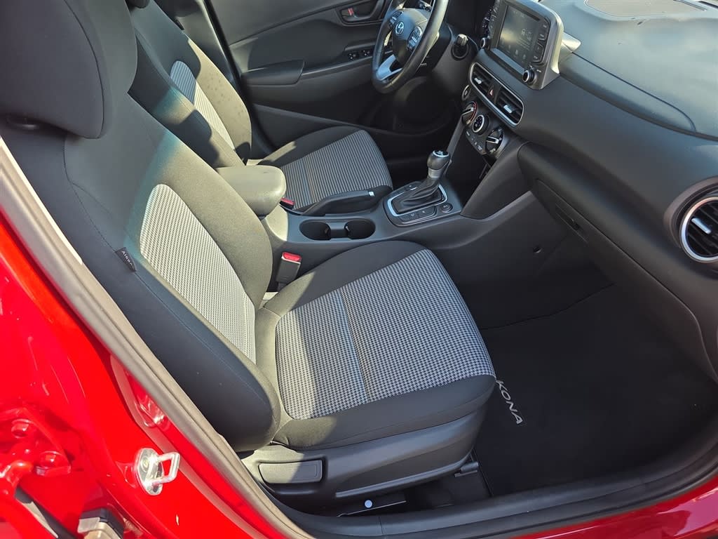 Thumbnail: 2020 Hyundai Kona - 9