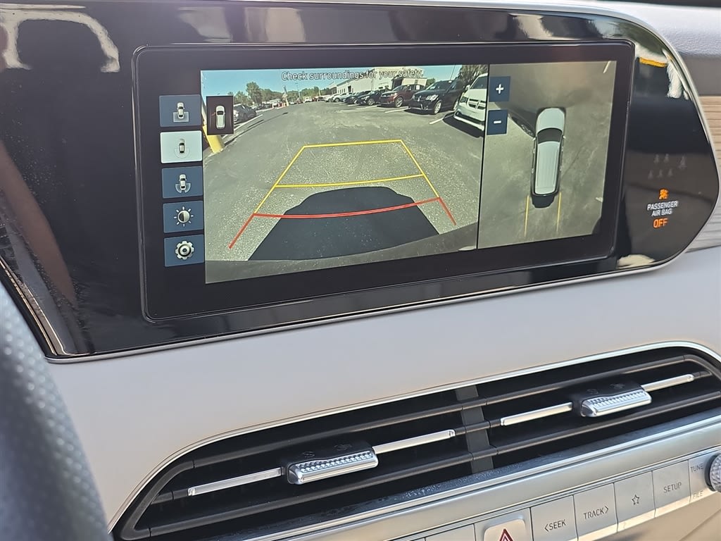 Thumbnail: 2021 Hyundai Palisade - 24