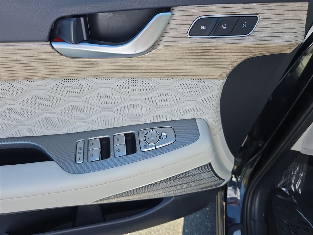 Thumbnail: 2021 Hyundai Palisade - 23