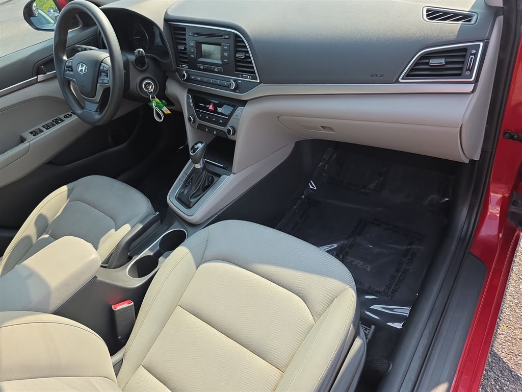 Thumbnail: 2017 Hyundai Elantra - 2