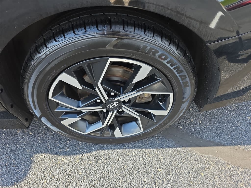 Thumbnail: 2024 Hyundai Sonata - 7