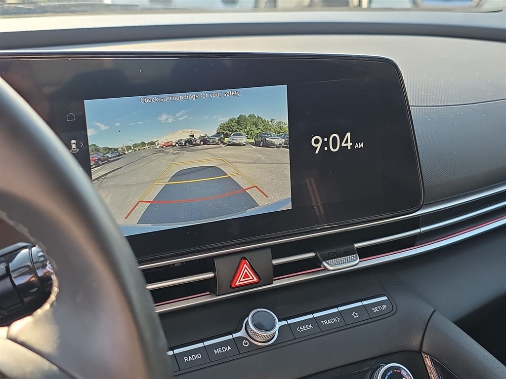 Thumbnail: 2024 Hyundai Elantra - 25