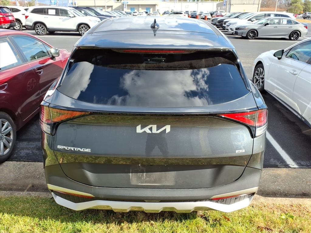 Thumbnail: 2024 Kia Sportage - 4