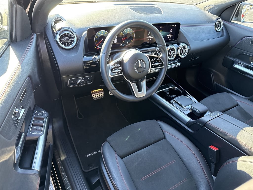 Thumbnail: 2023 Mercedes-Benz GLA - 9