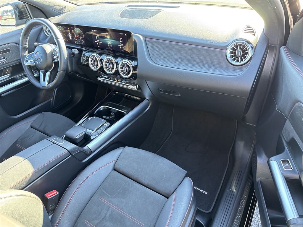 Thumbnail: 2023 Mercedes-Benz GLA - 2