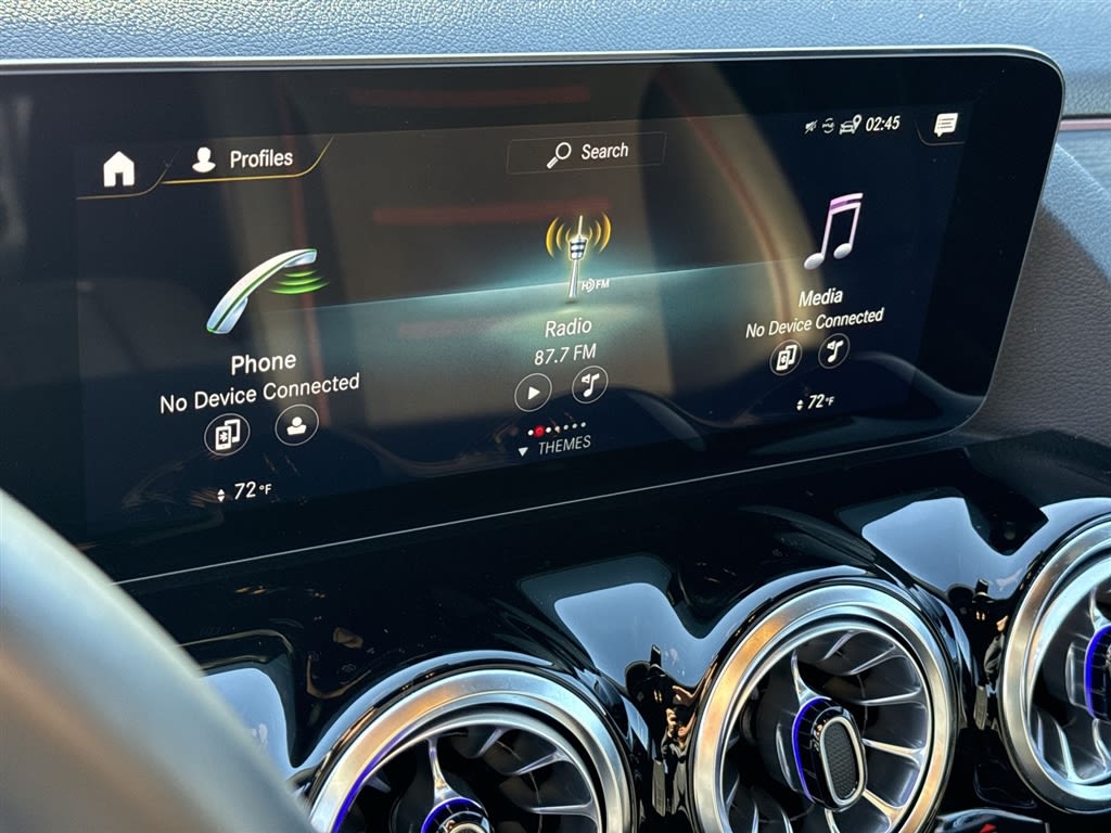 Thumbnail: 2023 Mercedes-Benz GLA - 25