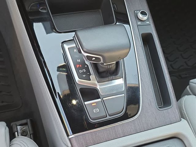 Thumbnail: 2021 Audi Q5 - 42