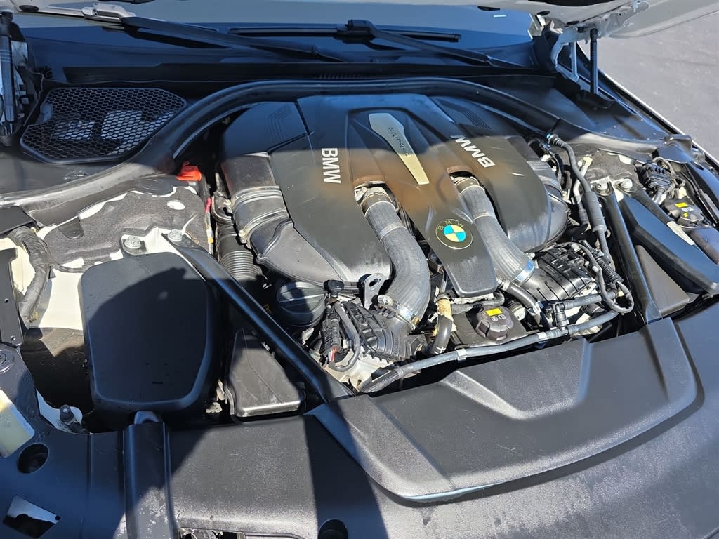 Thumbnail: 2017 BMW 7 Series - 8