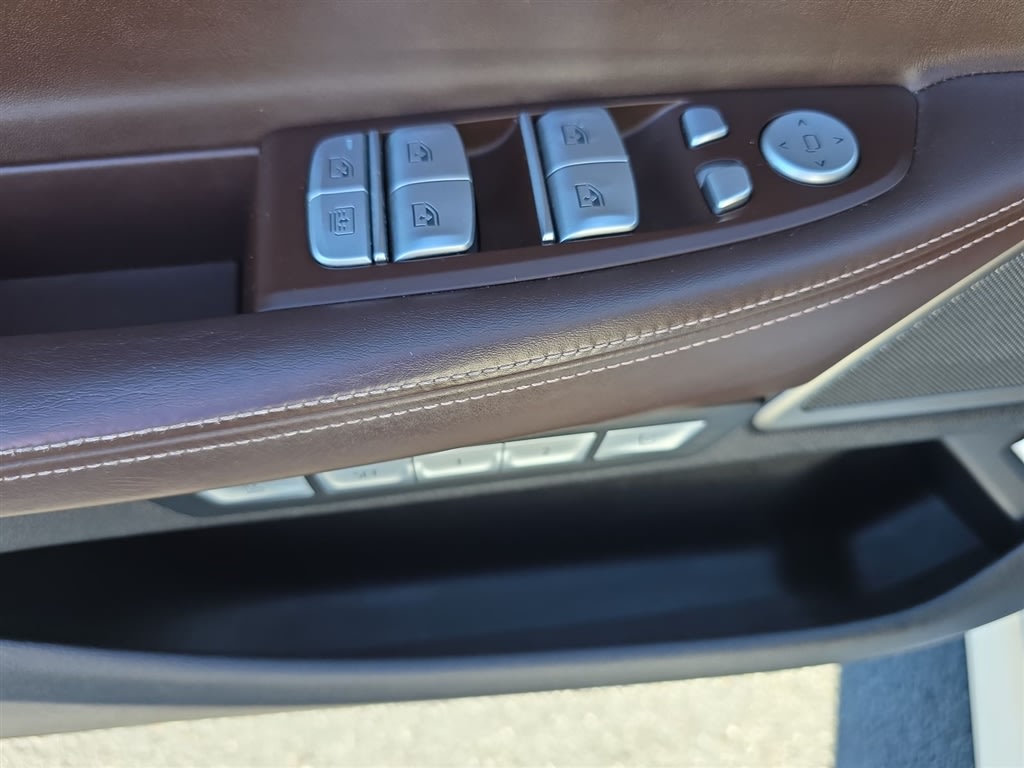 Thumbnail: 2017 BMW 7 Series - 24