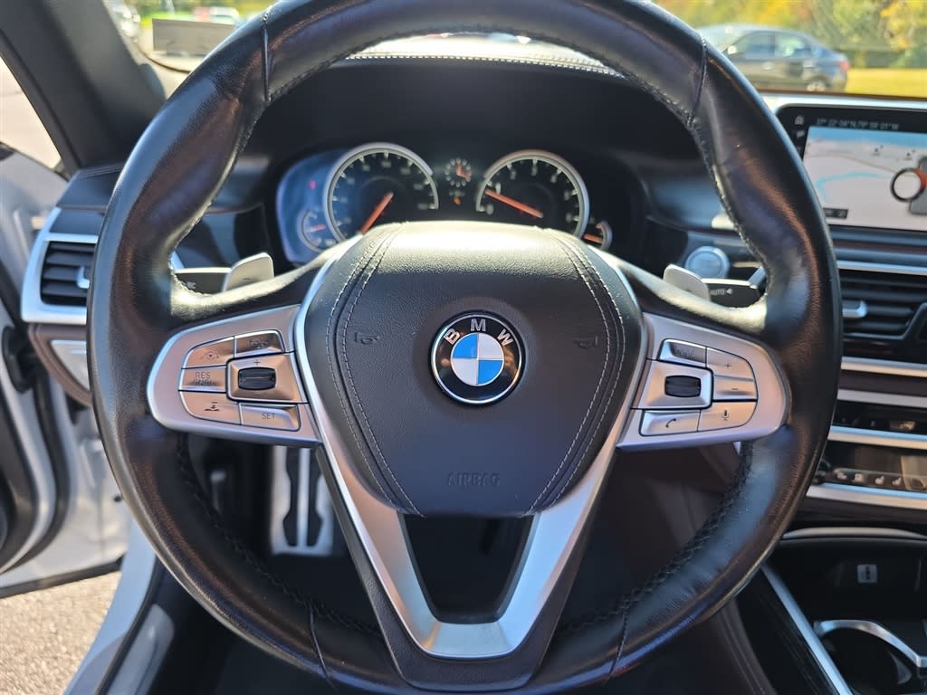 Thumbnail: 2017 BMW 7 Series - 9