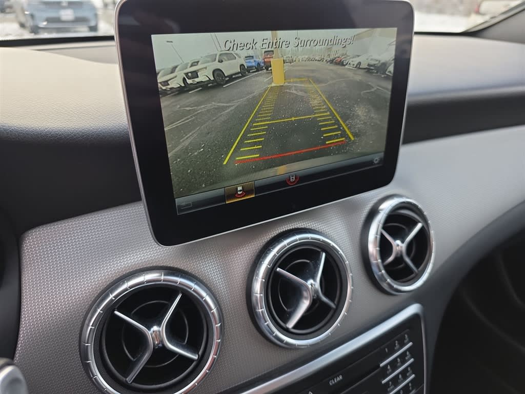 Thumbnail: 2019 Mercedes-Benz CLA - 13