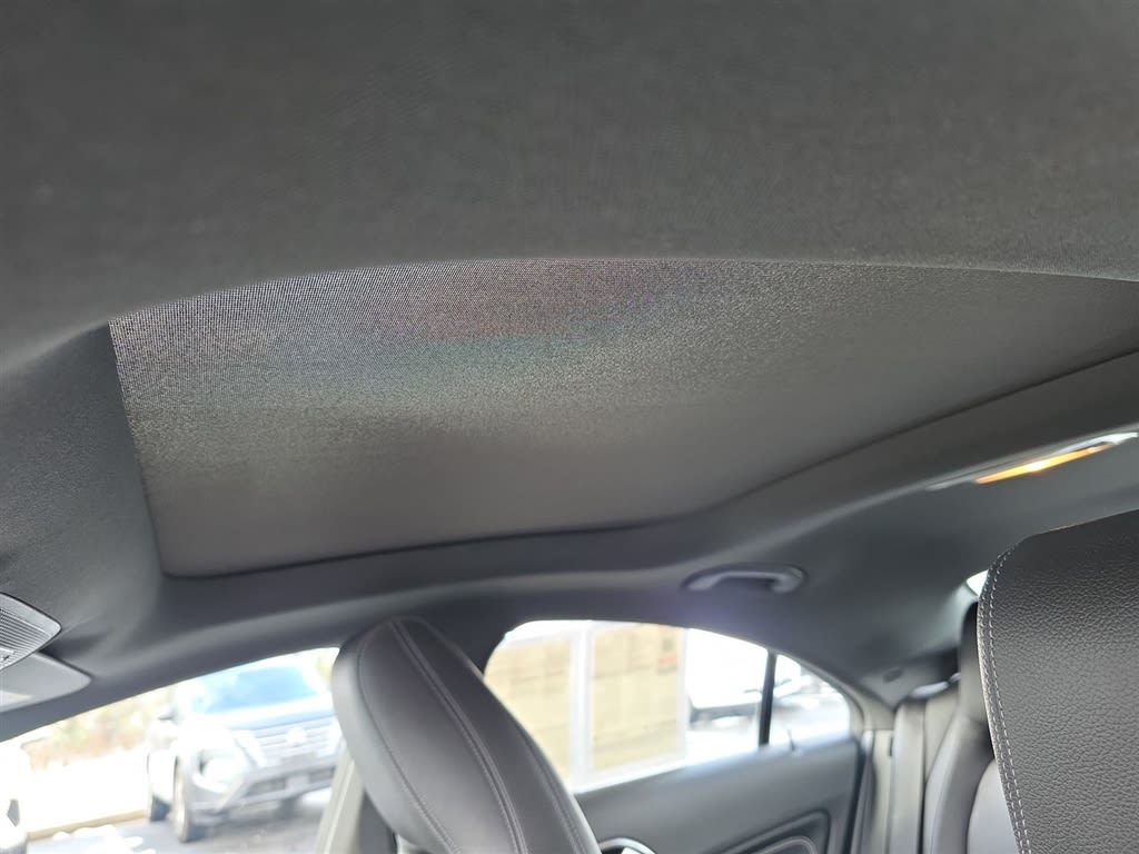 Thumbnail: 2019 Mercedes-Benz CLA - 27