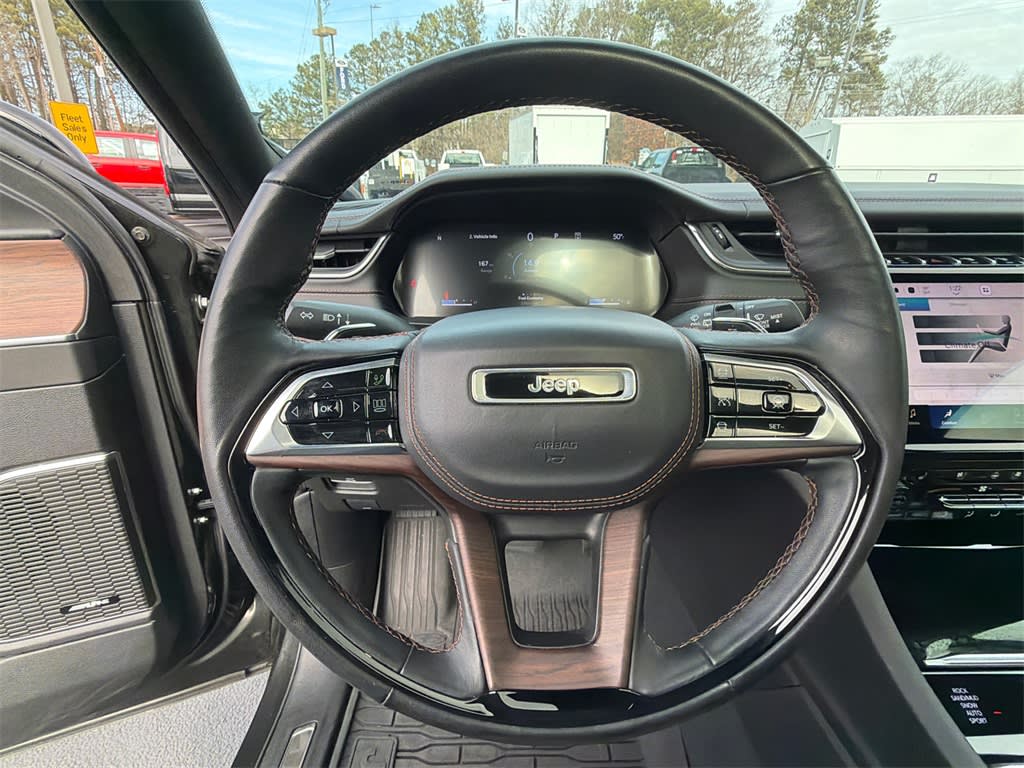 Thumbnail: 2023 Jeep Grand Cherokee - 12