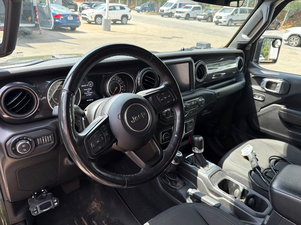 Thumbnail: 2022 Jeep Gladiator - 2