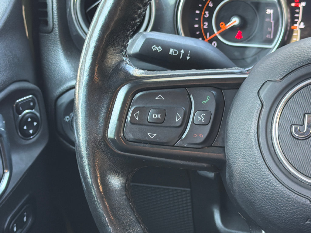 Thumbnail: 2022 Jeep Gladiator - 31