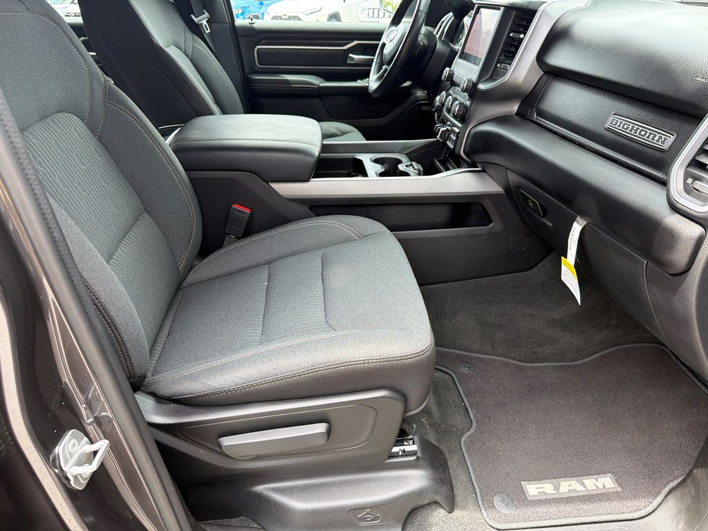 Thumbnail: 2023 RAM 1500 - 10