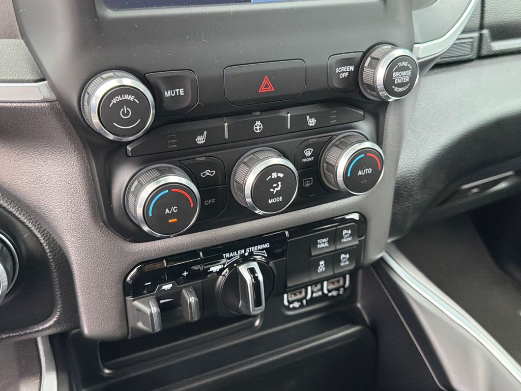 Thumbnail: 2023 RAM 1500 - 29