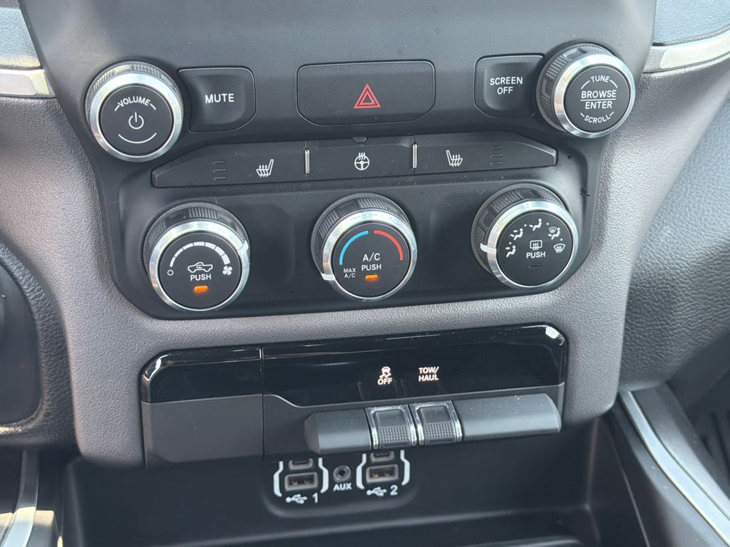 Thumbnail: 2023 RAM 1500 - 29