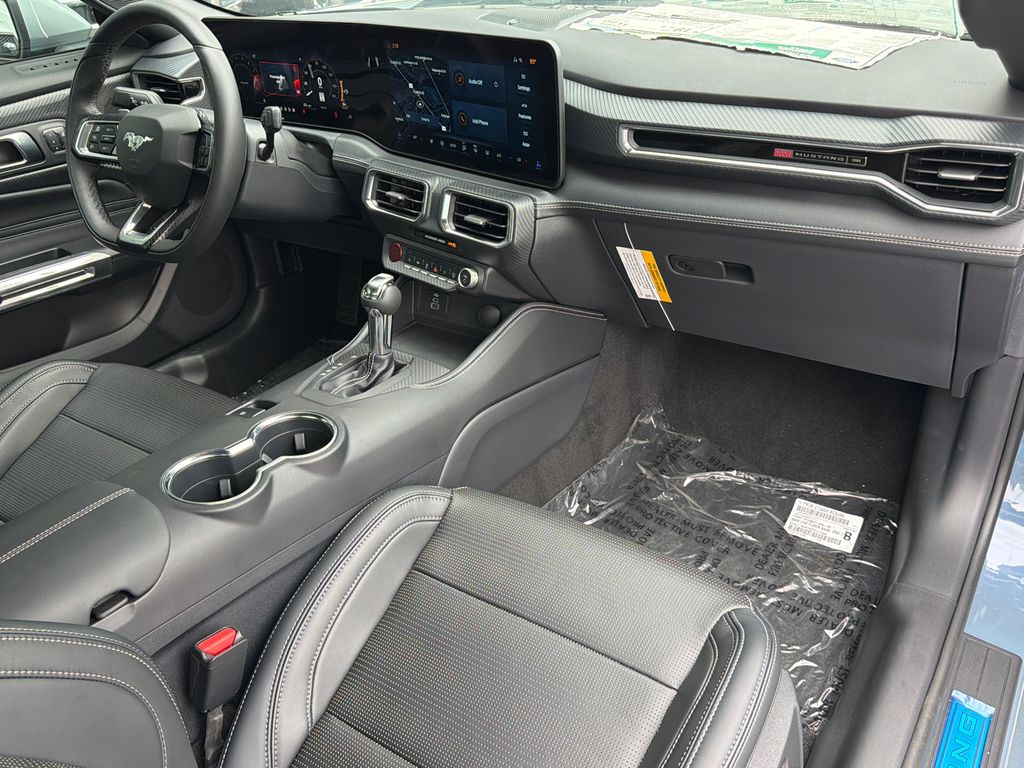 Thumbnail: 2025 Ford Mustang - 2