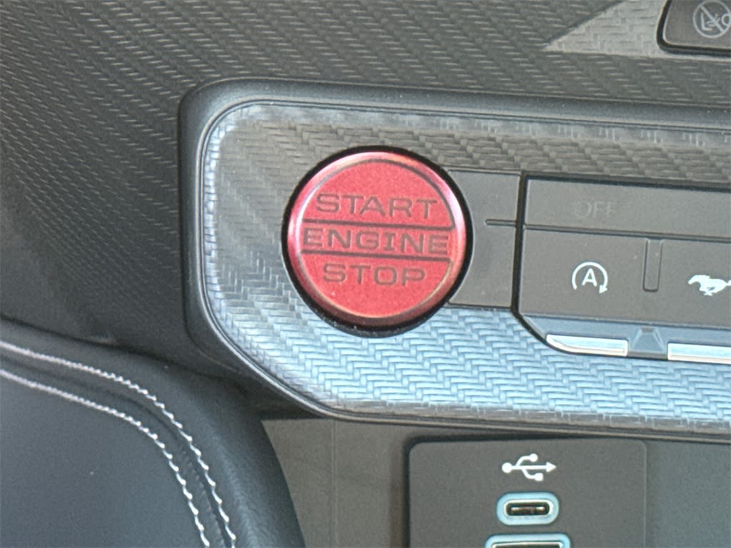 2024 Ford Mustang GT Premium 32