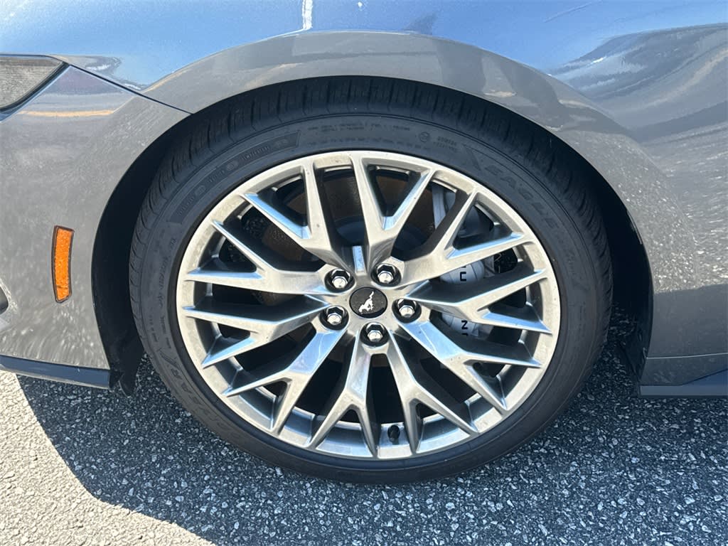 2024 Ford Mustang GT Premium 8
