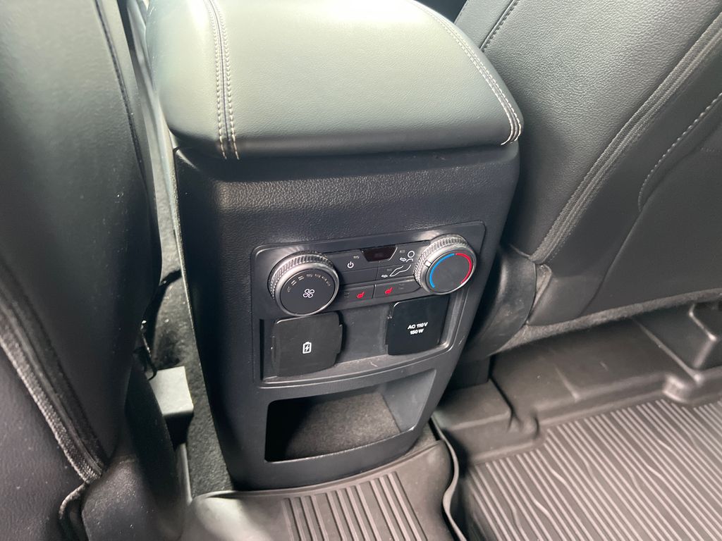 Thumbnail: 2021 Ford Explorer - 29