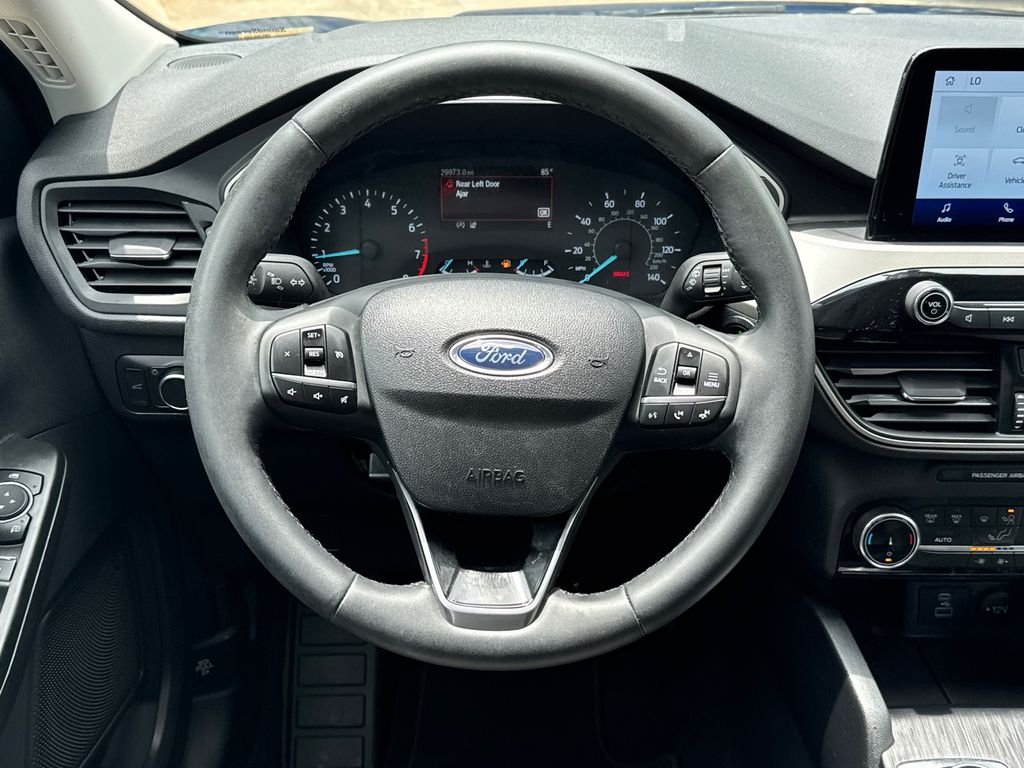 Thumbnail: 2022 Ford Escape - 9