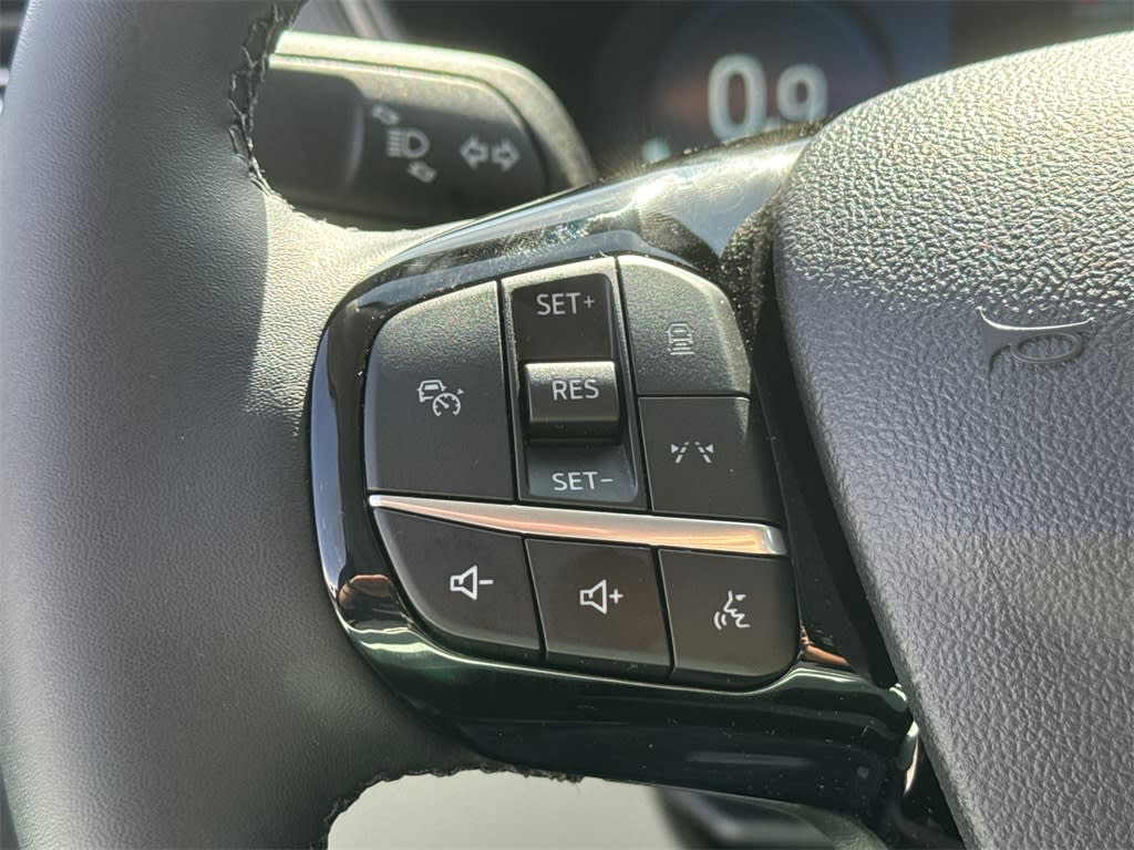 Thumbnail: 2025 Ford Escape - 26