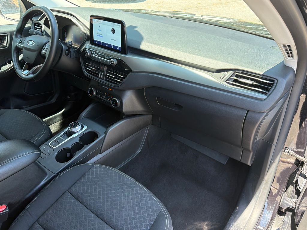 Thumbnail: 2024 Ford Escape - 2