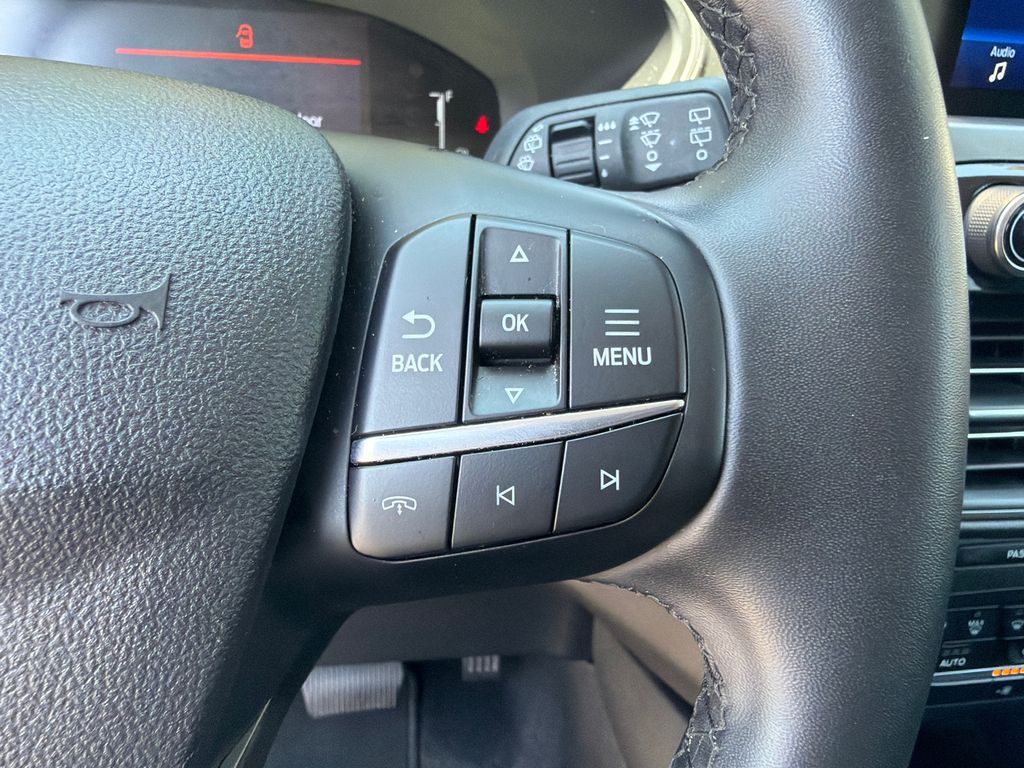 Thumbnail: 2024 Ford Escape - 26