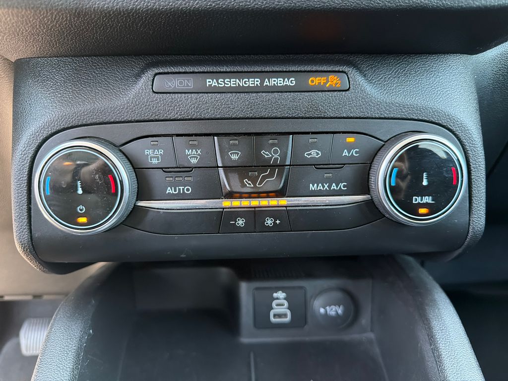 Thumbnail: 2024 Ford Escape - 29