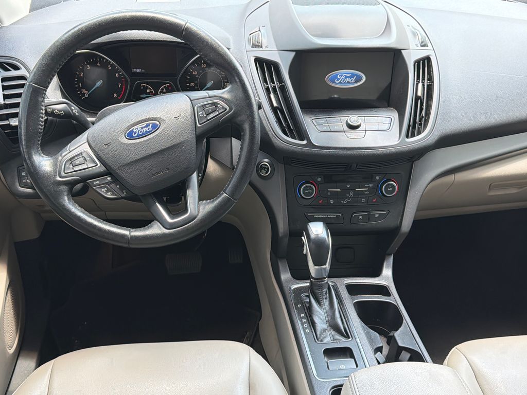 Thumbnail: 2019 Ford Escape - 2