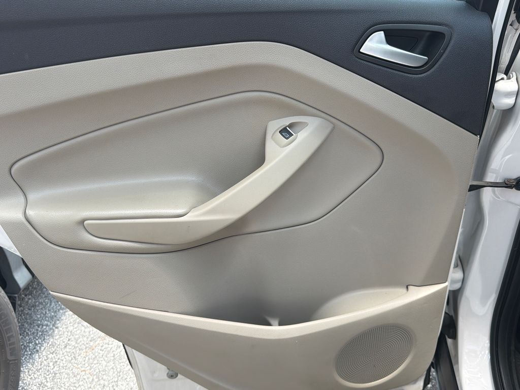 Thumbnail: 2019 Ford Escape - 12