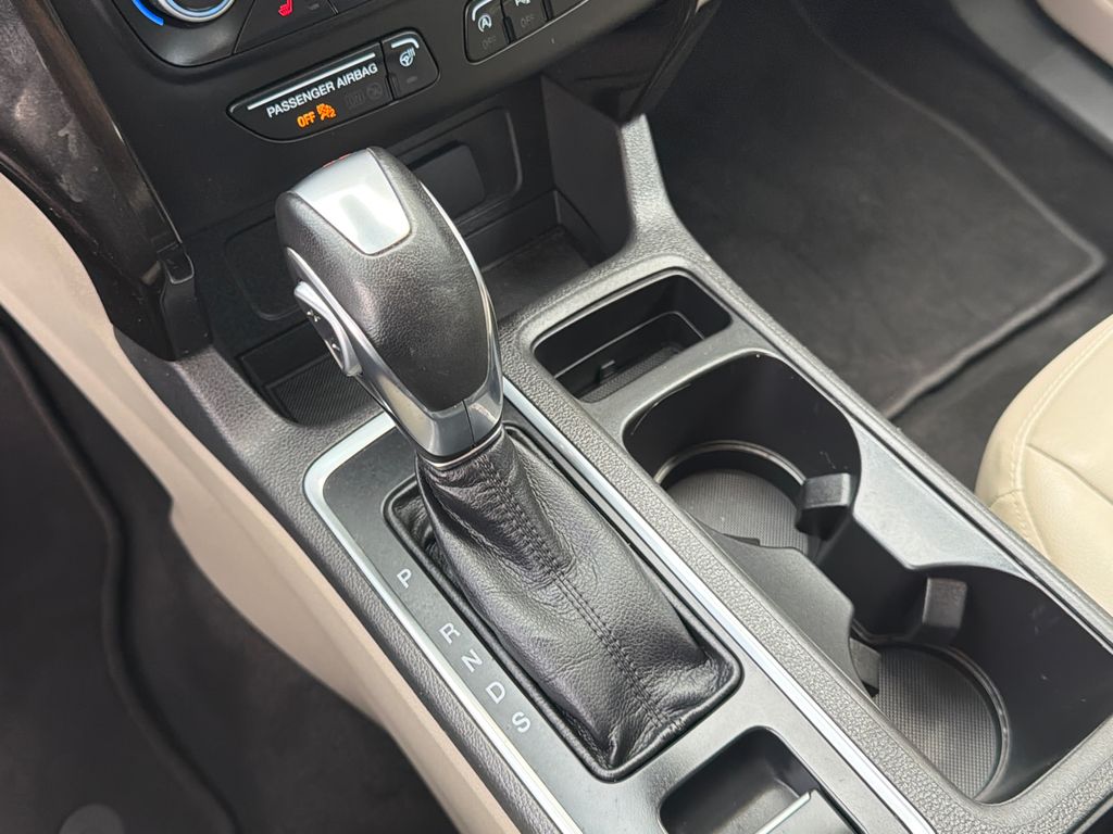 Thumbnail: 2018 Ford Escape - 15