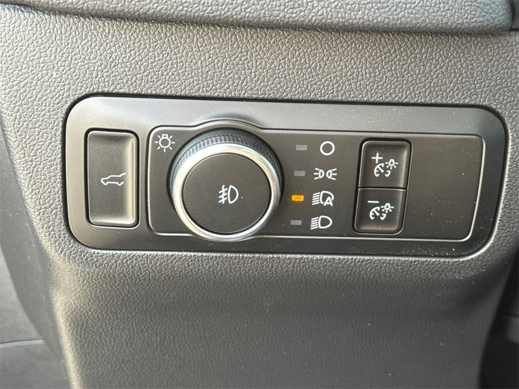 2025 Ford Escape ST-Line Elite 32