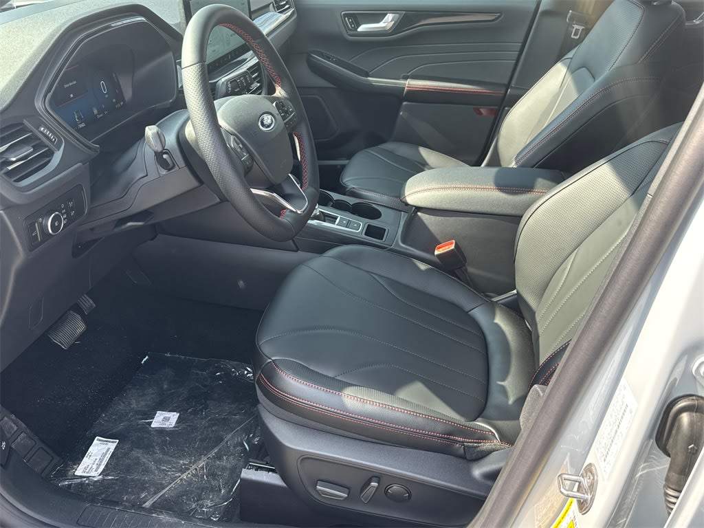 2025 Ford Escape ST-Line Elite 9