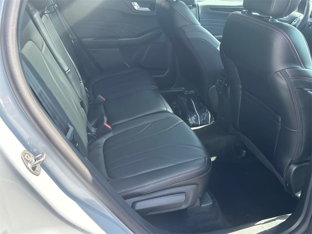2025 Ford Escape ST-Line Elite 11