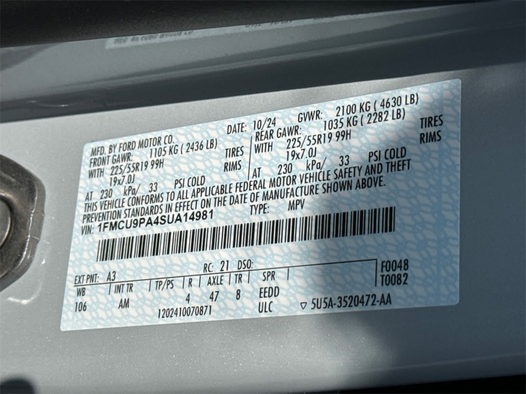 2025 Ford Escape ST-Line Elite 18