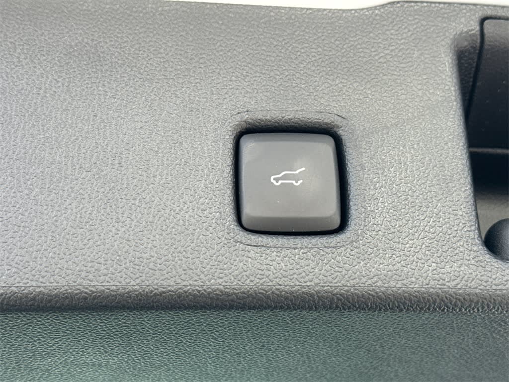 2025 Ford Escape ST-Line Elite 24