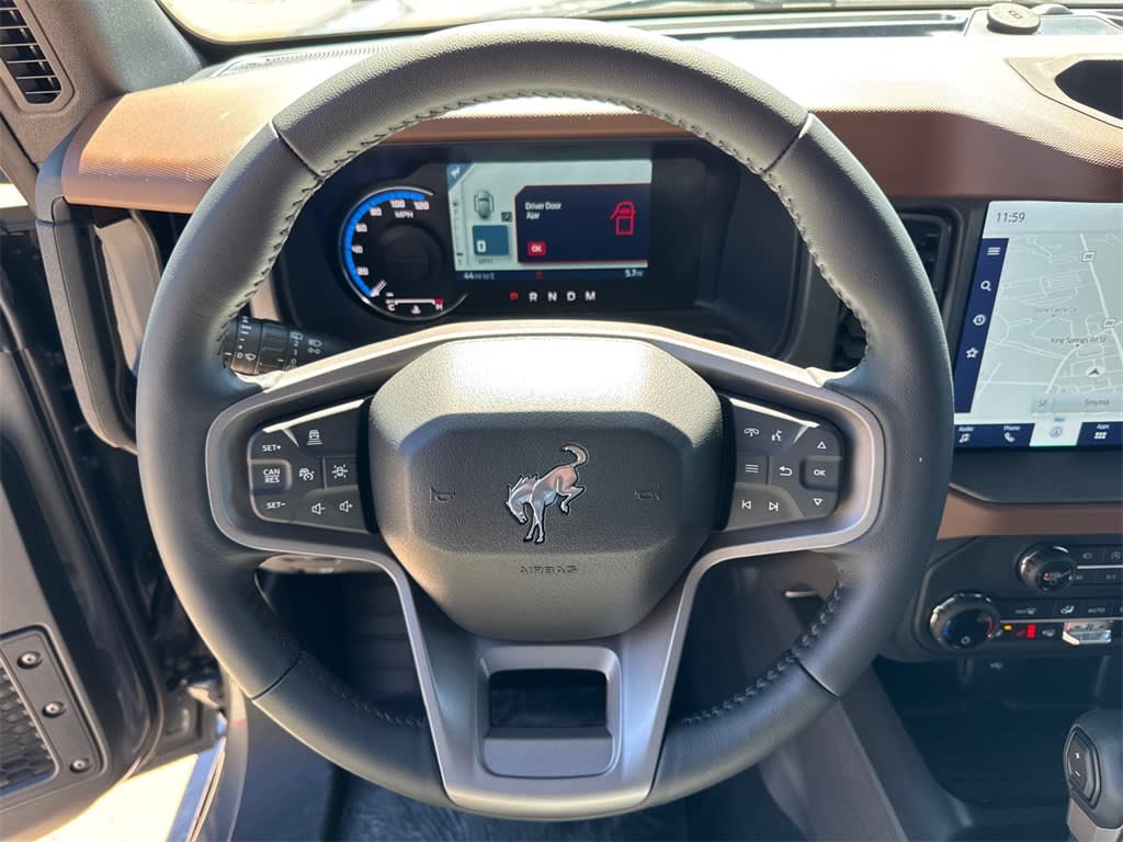 2024 Ford Bronco Outer Banks 12