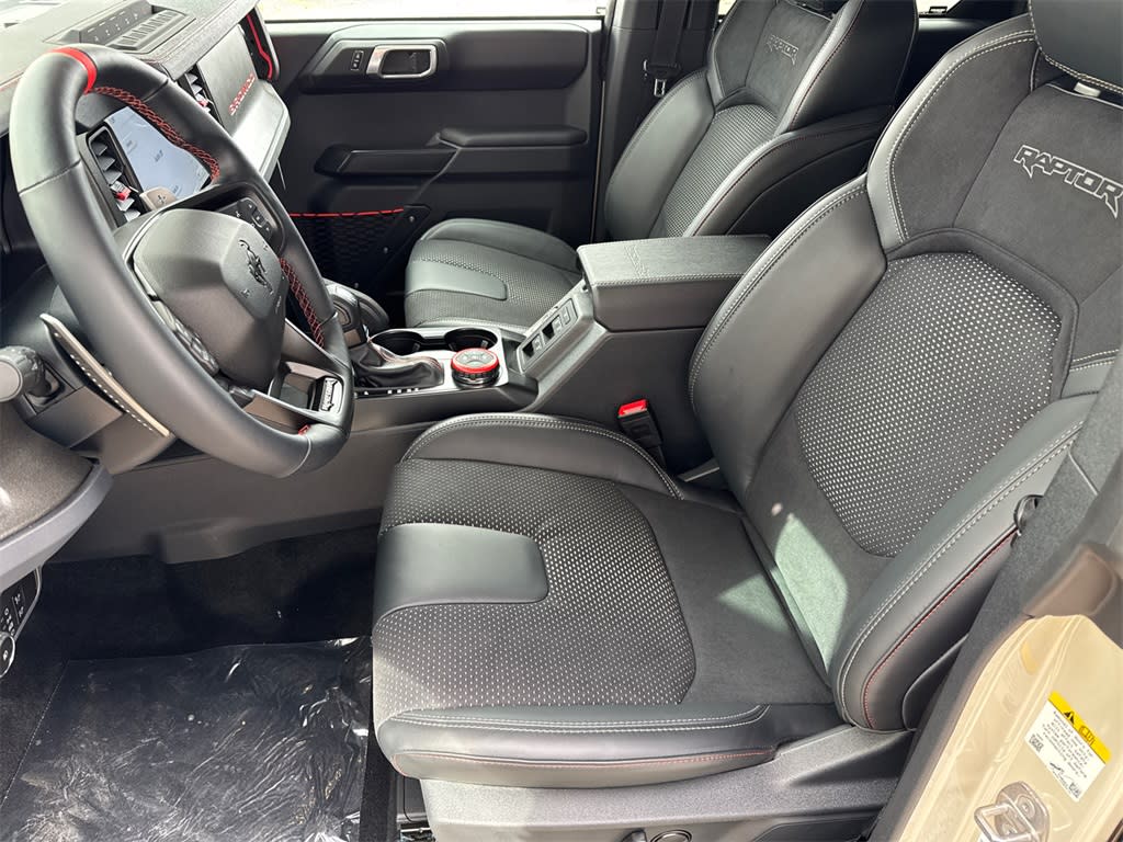 Thumbnail: 2025 Ford Bronco - 8