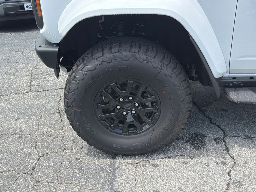Thumbnail: 2026 Ford Bronco - 6